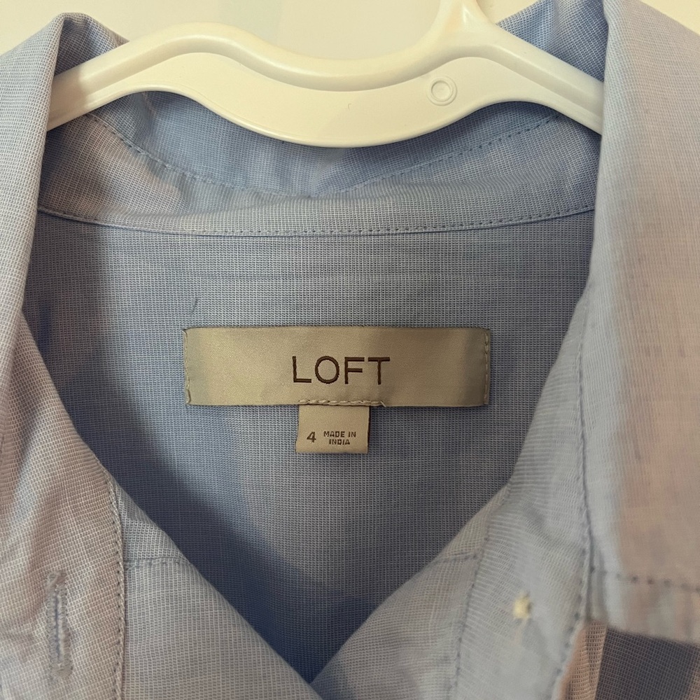 Light Blue Button-Up Shirt - Picture 4 of 4